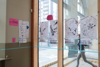 http://www.carton-plein.org/files/gimgs/th-10_tous-dehors.jpg